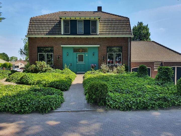 De Vliegende Vlinder Bed & Breakfast Nederweert Luaran gambar