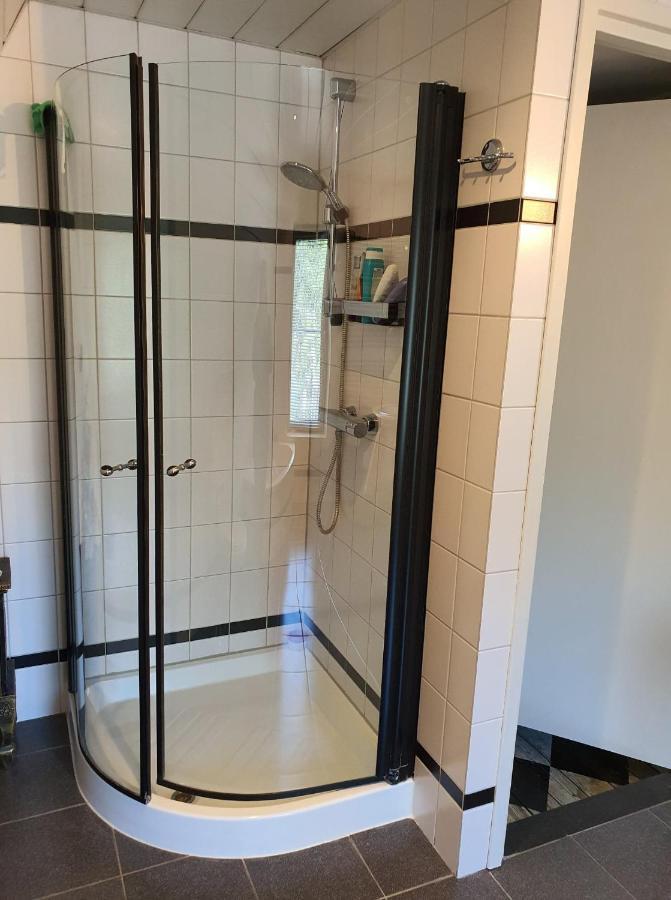 De Vliegende Vlinder Bed & Breakfast Nederweert Luaran gambar